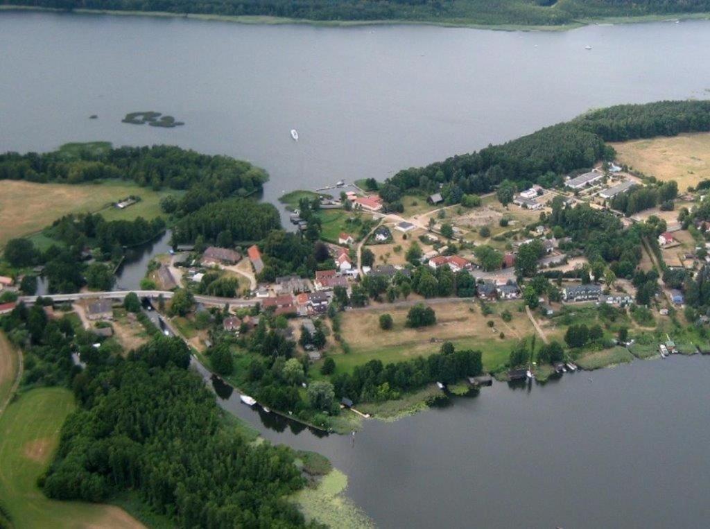 Zwei Seen Ferienhaus Canow Exterior foto